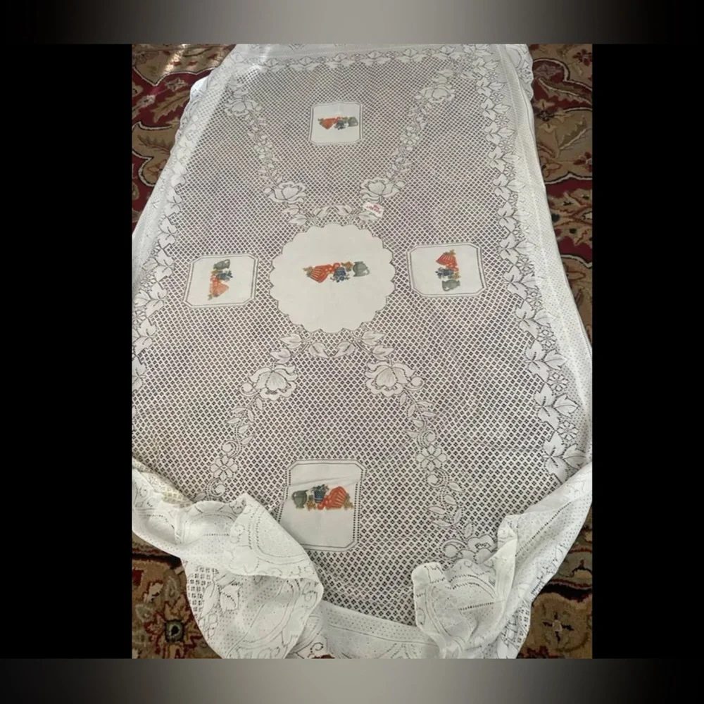 VTG Lace White TableCloth Rectangle Floral 50x80” with fruits
